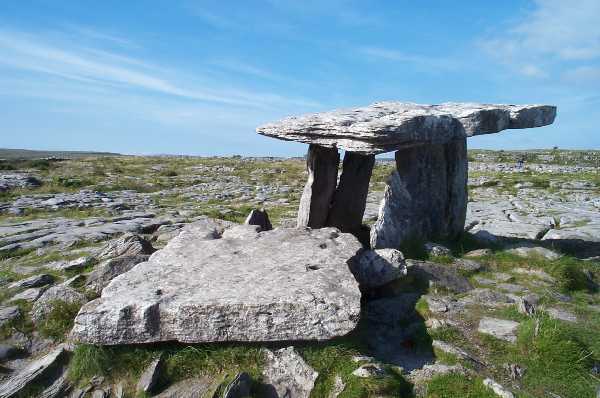 Poulnabrone Dolmen