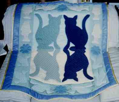 Reflecting Cats quilt
