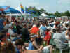 crowd4.jpg (218920 bytes)