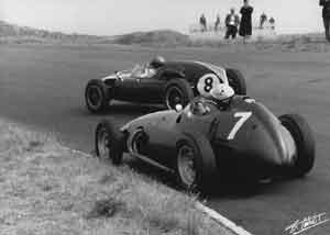 Brabham en lutte avec Bonnier