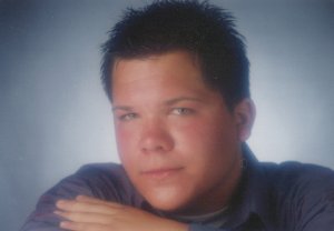 colin.jpg - 19043 Bytes