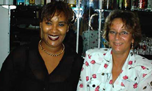 Nos deux chamantes serveuses