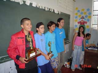 Premia��o da categoria Juvenil. Murilo B�ggio, Pedro Barros, W�slei Andrade e Diego Comparsi (do primeiro para o segundo plano)