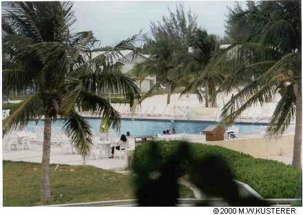 balcony2pool
