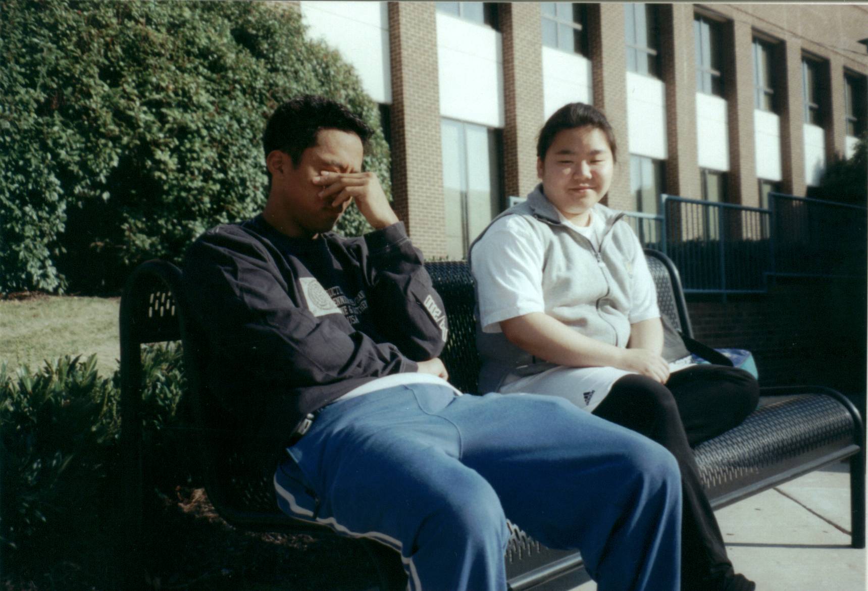 Jojo and Jen, waking up before the trip to W&M