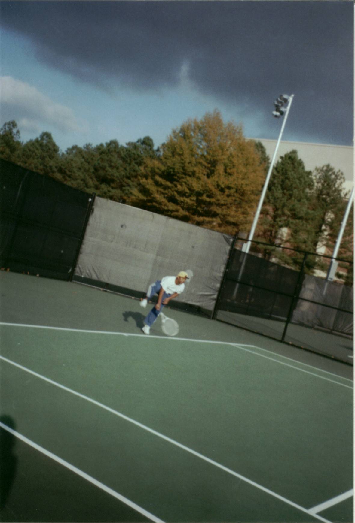 Jojo layin' down his killer serve