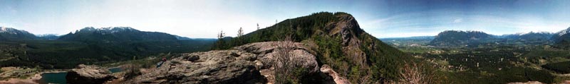 360 � panoramic from 
Rattlesnake Ledge