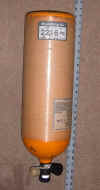 cylinder3022.jpg (46596 bytes)
