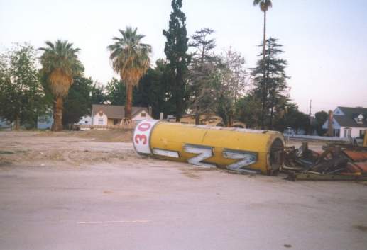 Bakersfield Inn tower