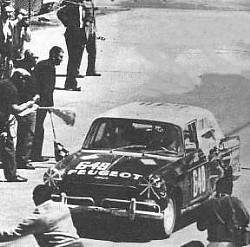 El Peugeot 404 ganador