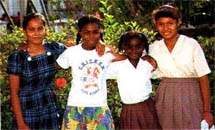 people2.JPG (16517 bytes)