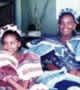 Foto 80 - Camila e Carolina, Pra&ccedil;a C&iacute;vica - Ano 2002