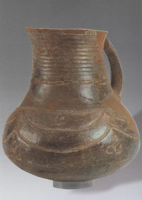 Early Dacian pottery - Basarabi culture