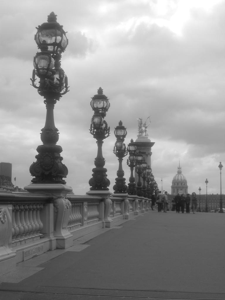 Lover's Bridge, Paris