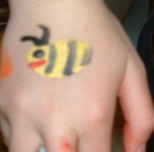 Hand painting - bee