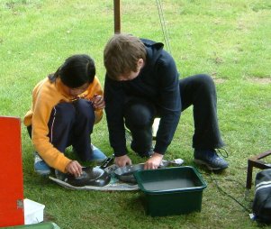 Cleaning pots