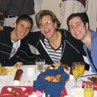 joanie and those AMAZING glick boys! (men!)