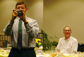 dad and i played photographers...&nbsp; i think dad's facing the wrong way!