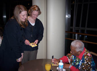 ELLA HERSELF signing our cds...&nbsp; WOAH!