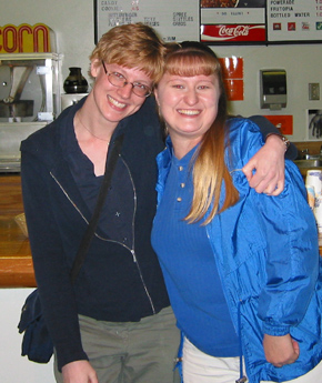what?&nbsp; amy smiling for the camera?!&nbsp; YES!&nbsp; finally!&nbsp; :D