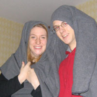alex and bec sport their new hilltopper blankets