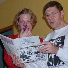 coll and dad in their "duet entertainment"...&nbsp; in harmony!..not really...
