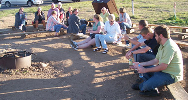 girrrrrl scouts togeeeether......haaaaappy are weeeeee...