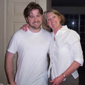 the dye preparers wore WHITE...and kept their shirts clean (!!!!)