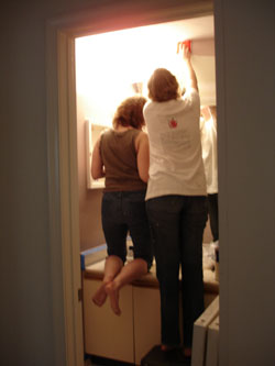 awwww....best friends paint the bathroom together