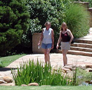mom & bec scope out the cowboy gardens....and the fishies...