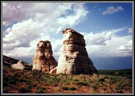 zz_92B_002.JPG (8090 bytes)