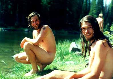 zz_92b_146_Brothers_are_beautiful.JPG (15676 bytes)