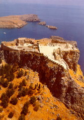 Coloso,Rodas,Colossus,Colosso,Rodi,colosse,Rhodes,isla,statue,estatua,Statue, Liberty,Siete maravillas del mundo,Seven Wonders of the Ancient World,harbor,islands,bronce,bronze,demetrius,helios,,rhodians,building,pliny,historias,history,historian,machines,siege,comparing,acropolis,World War II,medieval city,Alejandro Magno,Seleuco,Ptolomeos,grecia,egipto,helenistico,periodos,edades,eras,esparta,roma,Comunidad Anillo,Boromir,Gandalf,puente Khazad-dûm,Emyn Muil, Frodo,Elijah Wood,Sam,Sean Astin,hobbits,Mordor,Aragorn,Viggo Mortensen,elfo Legolas,Orlando Bloom,Gimli,John Rhys-Davies,reino Rohan,rey Théoden,Bernard Hill,Gríma Lengua de Serpiente,Brad Dourif,mago Saruman,Éowyn,Miranda Otto,Éowyn,Arwen,Liv Tyler,Balrog,Gandalf,Ian McKellen,Merry Dominic Monaghan,Pippin Billy Boyd,Barad-dûr,Torre Orthanc Isengard,Sauron,ent barbol,gollum,barco fantasma,Steve Beck,Mark Hanlon,John Pogue,Gabriel Byrne,Sean Murphy,Julianna Margulies,Maureen Epps,Ron Eldard,Dodge,Desmond Harrington,Jack Ferriman,Isaiah Washington,Greer,Camara misterios,Hogwarts,Dudley,Vernon,Petunia,Quidditch,harry potter,el señor de los anillos,gladiador,gladiator,Historia, isla de Creta, Cnosos, Knosos, Crete, Minotauro, Laberinto, Dedalo, Icaro, Minos, Heraklion, Gurnia, Histoire, History, Ariadna, Thera, Santorini, Aegean Sea, Greece, Peloponnese, Dodekanese islands, Athens, Iraklion, Daedalus, Icarus, goddess, parisiennes, fresco, vase, sarcophagus, museum Herakleion, Phaistos, King Minos, Knossos, Hagia Triada, travel, voyages, cretan, pictures, images, postcards, minoans, Historia, Creta, Palacio Knosos, Festos, Grecia, Egeo, Minotauro, Terenci Moix, Teseo, Teseus. , Diario Accion de General Rodriguez, politica, actualidad, noticias e informacion, personalidades e instituciones, policiales, galerias de fotos; historia de General Rodriguez, sus origenes, edificios, estancias, habitos y costumbres, anecdotas, comercios e industrias, los fundadores, antiguas instituciones, fotos e imagenes; suplementos especiales: la crisis politica, economica y social de la Argentina, los acontecimientos de Diciembre de 2001, articulos y entrevistas; Emigracion: toda la informacion destinada a aquellos que desean emigrar, radicarse o estudiar en el exterior, visas, pasaportes, consejos, guias, informacion util, links; Trueque: novedades e informacion, links, estructura del trueque; el casamiento de Maxima Zorreguieta y el principe Guillermo Alejandro de Holanda; Guerra de Afganistan: galeria de imagenes e informacion sobre la primera guerra del siglo XXI; la guerra de Irak, Bagdad, Georges W. Bush, Saddam Husseim, el atentado a las torres Gemelas de Nueva York, las twin towers, el 11-s, y descripcion del hecho que conmovio al mundo; los ultimos dias de Pompeya, Herculano; un argentino en el Titanic, galerias de fotos; Nefertiti, reina de Egipto; Luz Sosa de Godoy Cruz; el Graf Zeppelin, el Hindenburg y dirigibles; las islas Malvinas y la corte de Luis XV, Madame Du Barry, Pompadour, Luis XVI, Maria Antonieta, la Revolucion Francesa; Empleo: consultoras, clasificados, agencias de empleo, consejos e informacion util, curriculum vitae, como confeccionarlos, noticias de actualidad; Los numeros de la crisis: Las consecuencias de la crisis politica, economica y social; estadisticas, pobreza, desnutricion, salud y asistencia; noticias regionales y provinciales, columnas y editoriales; informacion para negocios: pymes, links, empresas y negocios; Agenda Cultural con toda la informacion de cursos, universidades, talleres, escuelas y oportunidades, exposiciones de arte de la region; buscadores en Internet, Enlaces: links a los mejores sitios de educacion, cultura, arte, biografias, politica, interes general, web, Links del Diario Accion: RMS Titanic, su historia, su tragico viaje inaugural; historias, testimonios, documentos y articulos sobre el naufragio; links y sitios sobre el tema; la pelicula de Cameron, fotos e imagenes; suplementos especiales, Historia Argentina y de General Rodriguez, la llegada de la democracia en General Rodriguez, la asuncion de Juan Lumbreras como intendente en 1983, galeria de imagenes, sus palabras y los actos, su gabinete, festejos de la comunidad. Fundacion del pueblo de General Rodriguez, sus instituciones y personalidades relevantes, arquitectura y edificios, comercios e industrias, sus comienzos, estancias, inmigraciones italianas, españolas, vascas e irlandesas, anecdotas y efemerides, sus hombres ilustres, el Hospital Vicente Lopez y Planes, su fundacion por las Damas de Beneficencia, el hundimiento del crucero General Belgrano, testimonios de ex combatientes y tripulantes, su comandante Hector Elias Bonzo, fotos e imagenes, recuerdos y homenajes, historia de la familia Bonzo de General Rodriguez, entrevistas y articulos periodisticos. La guerra de Malvinas en el Atlantico Sur, el conflicto belico con Gran Bretaña de 1982, politicos relevantes, Benjamin Paez y Trueba, fotos antiguas de familias fundadoras, galerias de imagenes de pobladores, recorrida virtual por el antiguo General Rodriguez, el paso de la Infanta en 1910, historia de La Serenisima, la familia Mastellone, La Choza, Bernardo de Irigoyen, peronismo y radicalismo y muchisimo mas