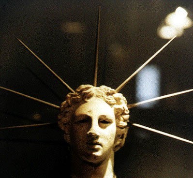 Coloso,Rodas,Colossus,Colosso,Rodi,colosse,Rhodes,isla,statue,estatua,Statue, Liberty,Siete maravillas del mundo,Seven Wonders of the Ancient World,harbor,islands,bronce,bronze,demetrius,helios,,rhodians,building,pliny,historias,history,historian,machines,siege,comparing,acropolis,World War II,medieval city,Alejandro Magno,Seleuco,Ptolomeos,grecia,egipto,helenistico,periodos,edades,eras,esparta,roma,Comunidad Anillo,Boromir,Gandalf,puente Khazad-d&ucirc;m,Emyn Muil, Frodo,Elijah Wood,Sam,Sean Astin,hobbits,Mordor,Aragorn,Viggo Mortensen,elfo Legolas,Orlando Bloom,Gimli,John Rhys-Davies,reino Rohan,rey Th&eacute;oden,Bernard Hill,Gr&iacute;ma Lengua de Serpiente,Brad Dourif,mago Saruman,&Eacute;owyn,Miranda Otto,&Eacute;owyn,Arwen,Liv Tyler,Balrog,Gandalf,Ian McKellen,Merry Dominic Monaghan,Pippin Billy Boyd,Barad-d&ucirc;r,Torre Orthanc Isengard,Sauron,ent barbol,gollum,barco fantasma,Steve Beck,Mark Hanlon,John Pogue,Gabriel Byrne,Sean Murphy,Julianna Margulies,Maureen Epps,Ron Eldard,Dodge,Desmond Harrington,Jack Ferriman,Isaiah Washington,Greer,Camara misterios,Hogwarts,Dudley,Vernon,Petunia,Quidditch,harry potter,el se&ntilde;or de los anillos,gladiador,gladiator,Historia, isla de Creta, Cnosos, Knosos, Crete, Minotauro, Laberinto, Dedalo, Icaro, Minos, Heraklion, Gurnia, Histoire, History, Ariadna, Thera, Santorini, Aegean Sea, Greece, Peloponnese, Dodekanese islands, Athens, Iraklion, Daedalus, Icarus, goddess, parisiennes, fresco, vase, sarcophagus, museum Herakleion, Phaistos, King Minos, Knossos,  Hagia Triada, travel, voyages, cretan, pictures, images, postcards, minoans, Historia, Creta, Palacio Knosos, Festos, Grecia, Egeo, Minotauro, Terenci Moix, Teseo, Teseus. , Diario Accion de General Rodriguez, politica, actualidad, noticias e informacion, personalidades e instituciones, policiales, galerias de fotos; historia de General Rodriguez, sus origenes, edificios, estancias, habitos y costumbres, anecdotas, comercios e industrias, los fundadores, antiguas instituciones, fotos e imagenes; suplementos especiales: la crisis politica, economica y social de la Argentina, los acontecimientos de Diciembre de 2001, articulos y entrevistas; Emigracion: toda la informacion destinada a aquellos que desean emigrar, radicarse o estudiar en el exterior, visas, pasaportes, consejos, guias, informacion util, links; Trueque: novedades e informacion, links, estructura del trueque; el casamiento de Maxima Zorreguieta y el principe Guillermo Alejandro de Holanda; Guerra de Afganistan: galeria de imagenes e informacion sobre la primera guerra del siglo XXI; la guerra de Irak, Bagdad, Georges W. Bush, Saddam Husseim, el atentado a las torres Gemelas de Nueva York, las twin towers, el 11-s, y descripcion del hecho que conmovio al mundo; los ultimos dias de Pompeya, Herculano; un argentino en el Titanic, galerias de fotos; Nefertiti, reina de Egipto; Luz Sosa de Godoy Cruz; el Graf Zeppelin, el Hindenburg y dirigibles; las islas Malvinas y la corte de Luis XV, Madame Du Barry, Pompadour, Luis XVI, Maria Antonieta, la Revolucion Francesa; Empleo: consultoras, clasificados, agencias de empleo, consejos e informacion util, curriculum vitae, como confeccionarlos, noticias de actualidad; Los numeros de la crisis: Las consecuencias de la crisis politica, economica y social; estadisticas, pobreza, desnutricion, salud y asistencia; noticias regionales y provinciales, columnas y editoriales; informacion para negocios: pymes, links, empresas y negocios; Agenda Cultural con toda la informacion de cursos, universidades, talleres, escuelas y oportunidades, exposiciones de arte de la region; buscadores en Internet, Enlaces: links a los mejores sitios de educacion, cultura, arte, biografias, politica, interes general, web, Links del Diario Accion: RMS Titanic, su historia, su tragico viaje inaugural; historias, testimonios, documentos y articulos sobre el naufragio; links y sitios sobre el tema; la pelicula de Cameron, fotos e imagenes; suplementos especiales, Historia Argentina y de General Rodriguez, la llegada de la democracia en General Rodriguez, la asuncion de Juan Lumbreras como intendente en 1983, galeria de imagenes, sus palabras y los actos, su gabinete, festejos de la comunidad. Fundacion del pueblo de General Rodriguez, sus instituciones y personalidades relevantes, arquitectura y edificios, comercios e industrias, sus comienzos, estancias, inmigraciones italianas, espa&ntilde;olas, vascas e irlandesas, anecdotas y efemerides, sus hombres ilustres, el Hospital Vicente Lopez y Planes, su fundacion por las Damas de Beneficencia, el hundimiento del crucero General Belgrano, testimonios de ex combatientes y tripulantes, su comandante Hector Elias Bonzo, fotos e imagenes, recuerdos y homenajes, historia de la familia Bonzo de General Rodriguez, entrevistas y articulos periodisticos. La guerra de Malvinas en el Atlantico Sur, el conflicto belico con Gran Breta&ntilde;a de 1982, politicos relevantes, Benjamin Paez y Trueba, fotos antiguas de familias fundadoras, galerias de imagenes de pobladores, recorrida virtual por el antiguo General Rodriguez, el paso de la Infanta en 1910, historia de La Serenisima, la familia Mastellone, La Choza, Bernardo de Irigoyen, peronismo y radicalismo y muchisimo mas
