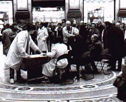 Inizio della raccolta delle firme