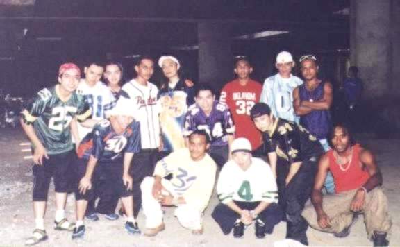 Coul Crew & t-fives Waktu buat Klip Kau