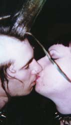 These two are not togeather anymore, but they were cute doing it!