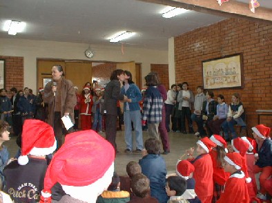 Entrega de pr�mios na Escola Fernando Caldeira