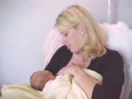 sc2-Ali_1stbaby_Mvc-027s.jpg (3298 bytes)