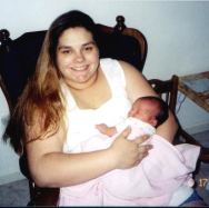 sc2-GwenniesMom.jpg (7819 bytes)