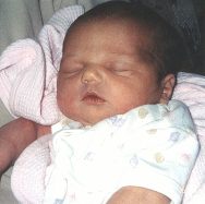 sc2-GwenniesMom1.jpg (7514 bytes)