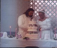 Vicki and Dick Cut The Cake