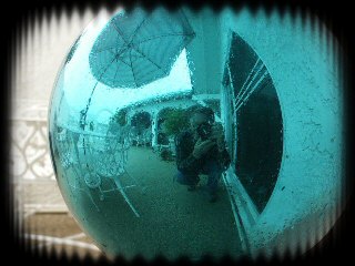 Rod capturing his own image!