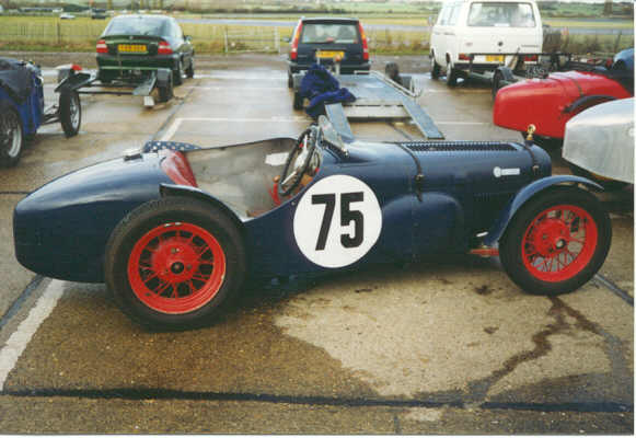 click here for more views of this car