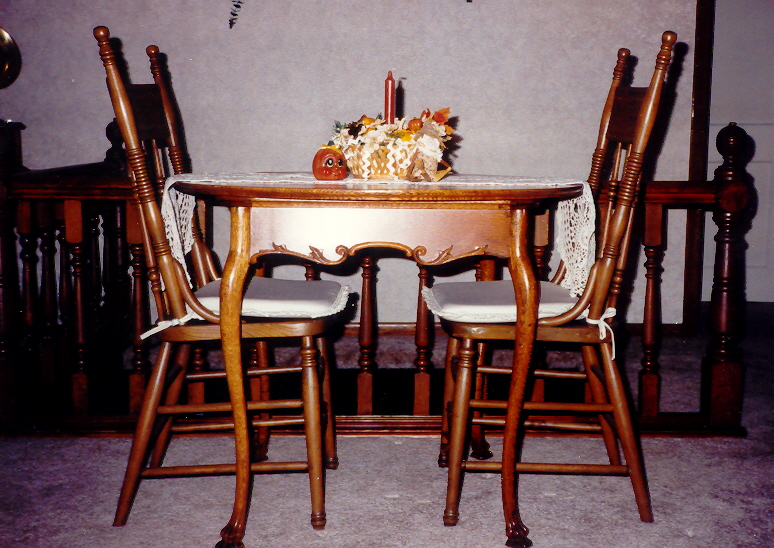 furniture restoration - table
