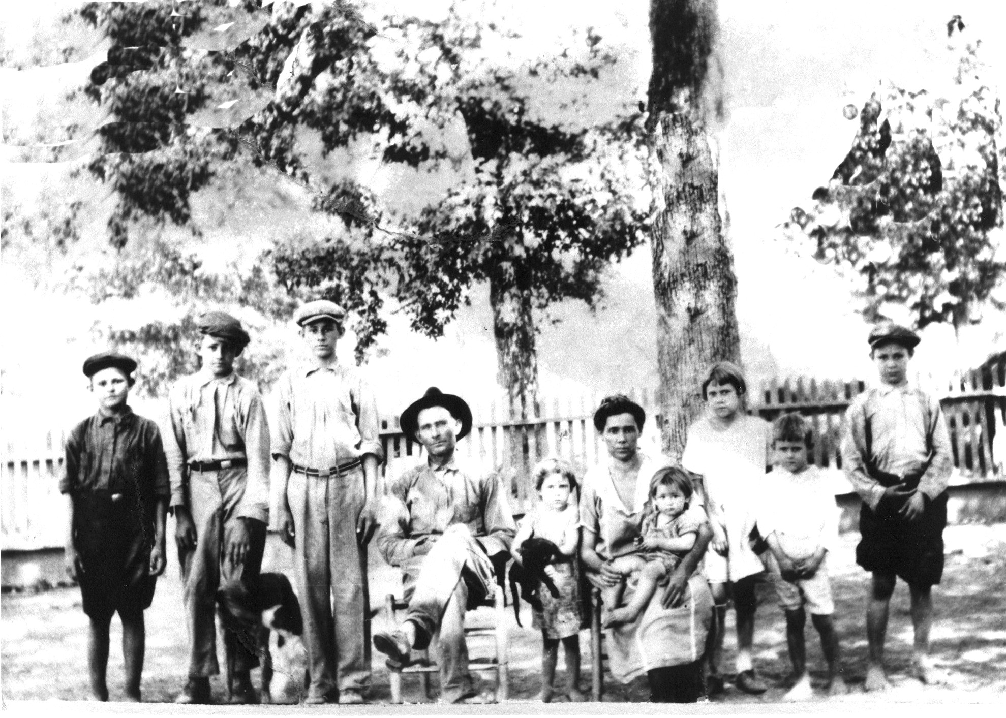 Griffin Family of Pioneer, LA 1924