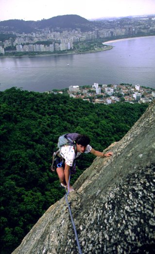 Rio_18.jpg (49864 bytes)