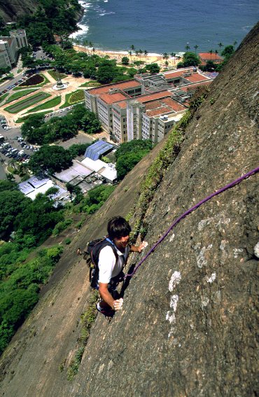Rio_24.jpg (85725 bytes)
