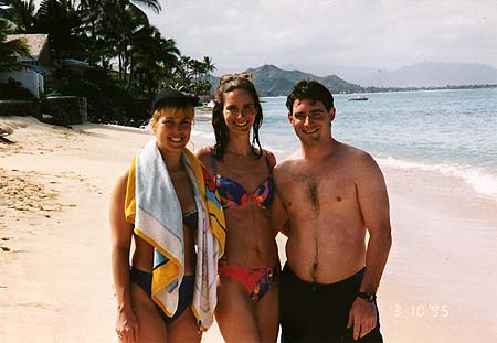 May 1995 - Kimberly's sister, Kimberly and Craig at the beach