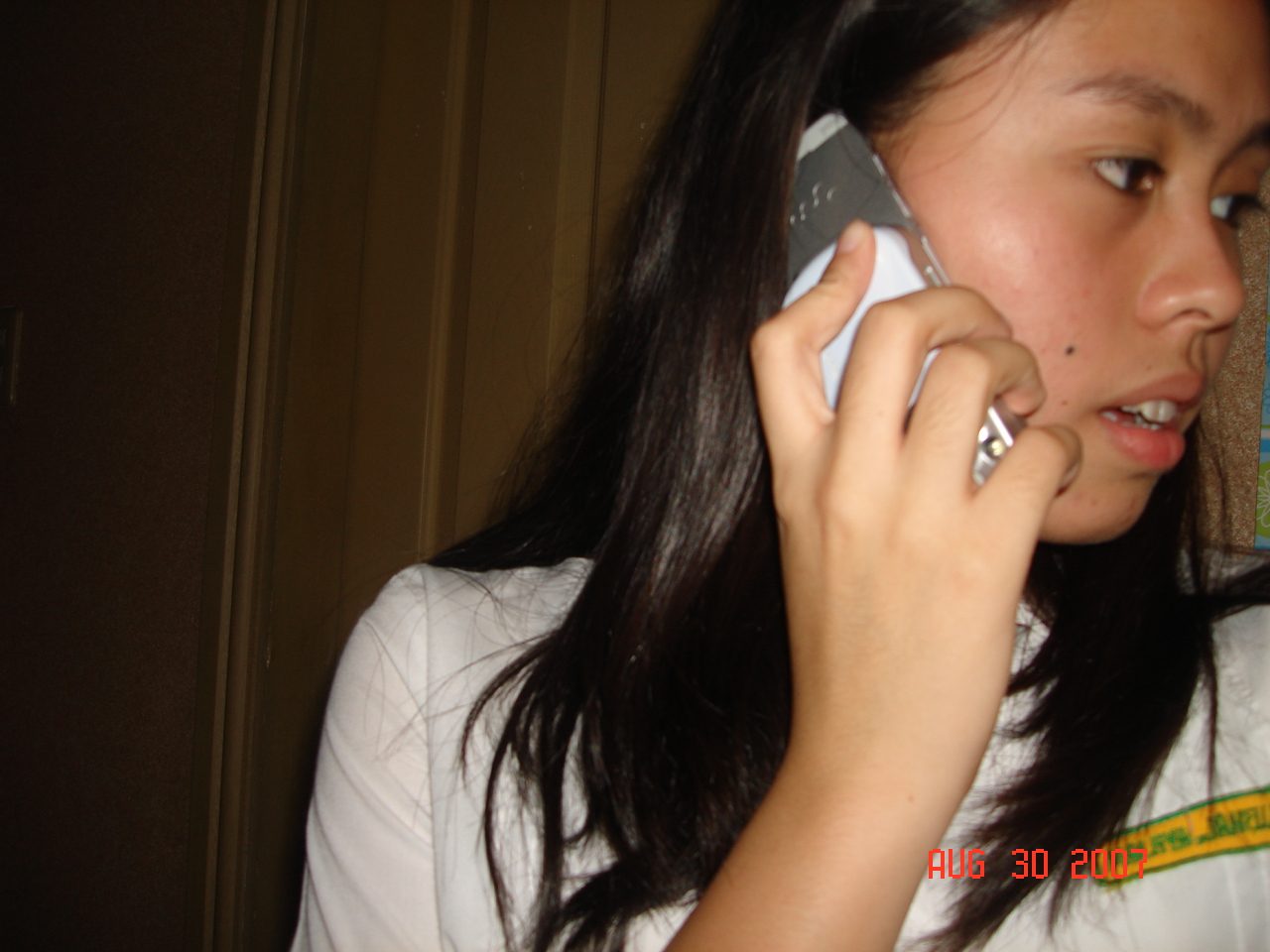 Who's on the phone, Janelle?